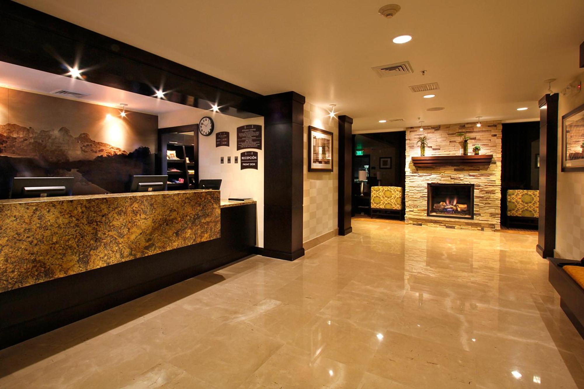 Staybridge Suites Chihuahua By Ihg מראה חיצוני תמונה