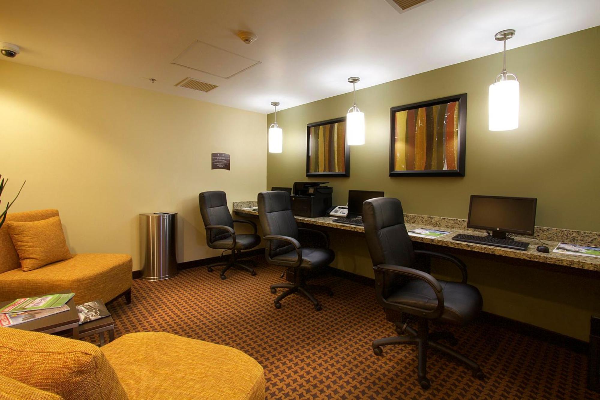 Staybridge Suites Chihuahua By Ihg מראה חיצוני תמונה